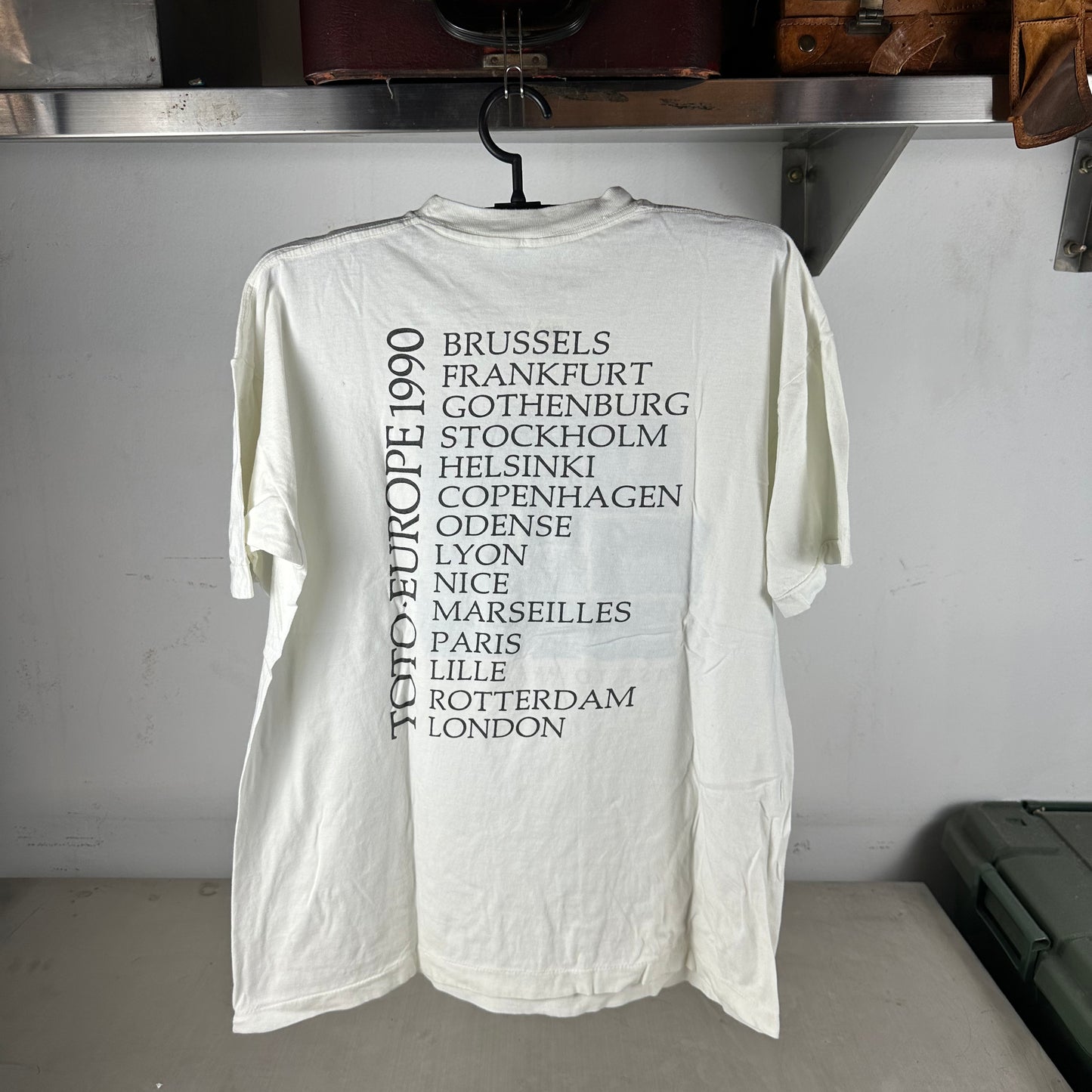 Vintage 1990 Toto Past to Present Europe Tour Concert Single Stitch T-shirt