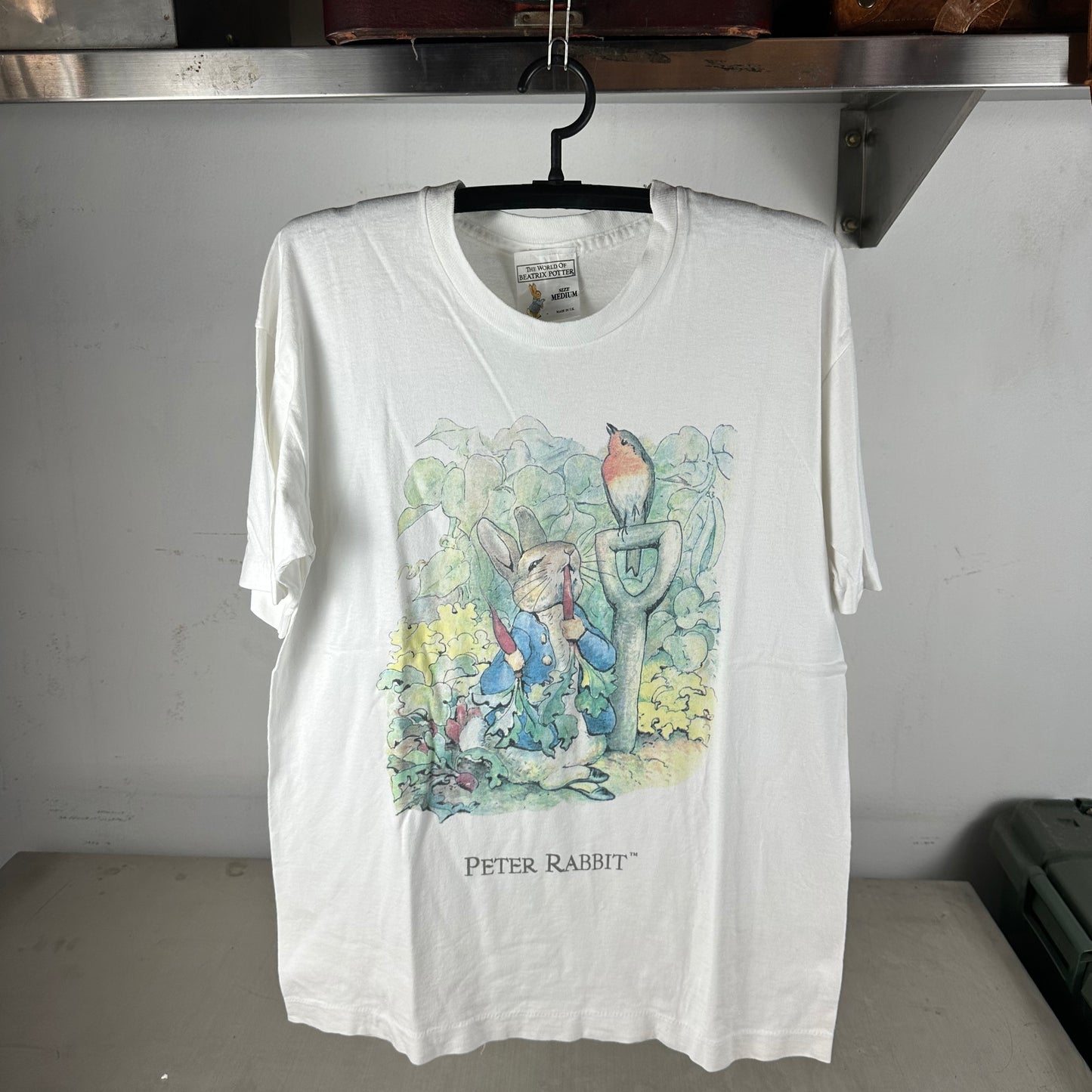 Vintage 1992 Peter Rabbit Cartoon Graphic Single Stitch T-shirt
