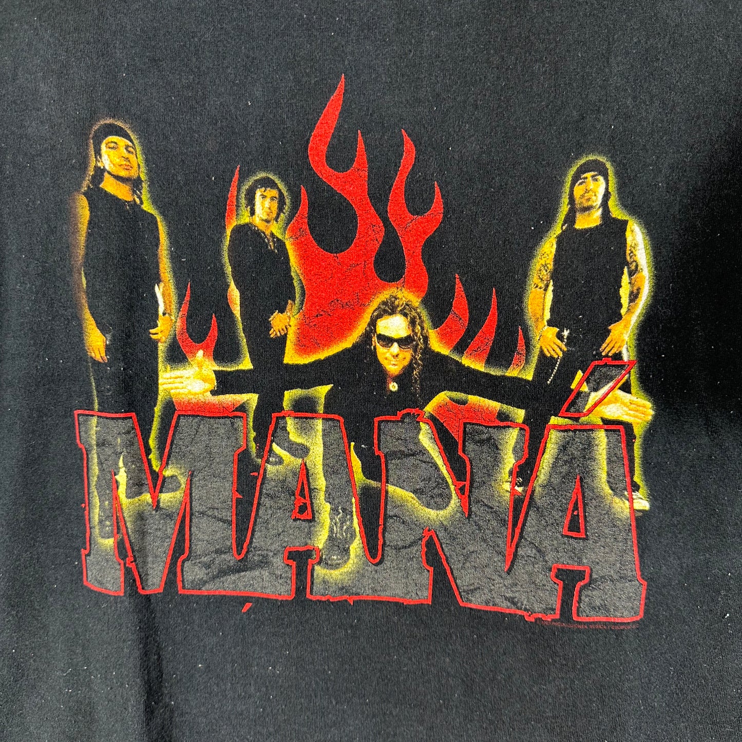 Vintage 2003 Mana Revolucion De Amor Tour Mexican Pop Band Concert T-shirt