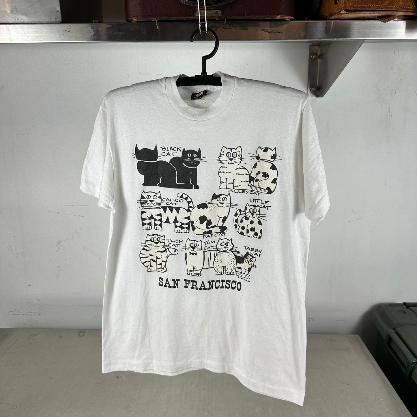 Vintage 1990 San Francisco Cats Artwork Graphic Single Stitch T-shirt