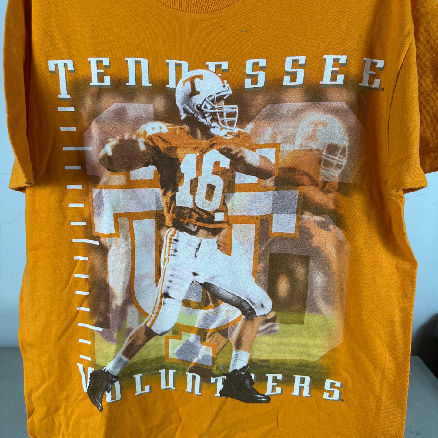 Vintage 90s Tennessee Volunteers Football NCAA Graphic Single Stitch T-shirt