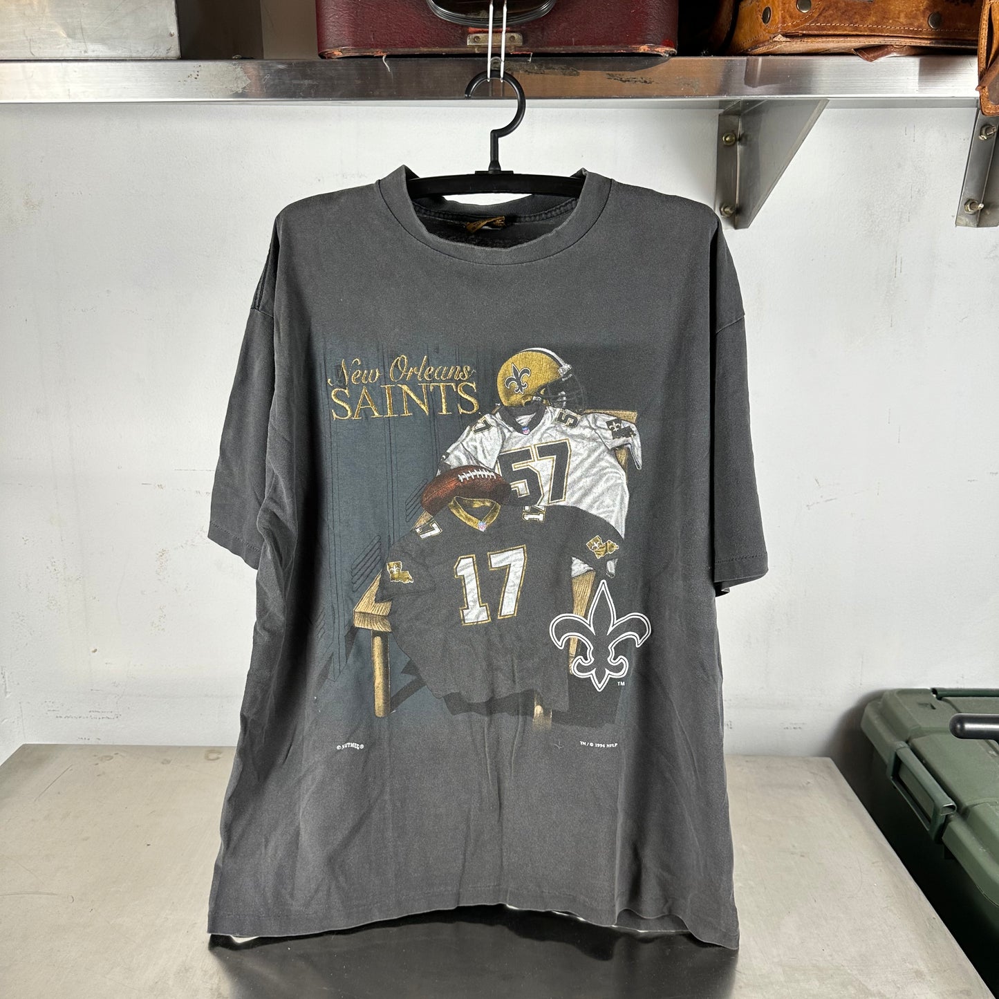 Vintage 1994 New Orleans Saints Football NFL Graphic Single Stitch Faded T-shirt