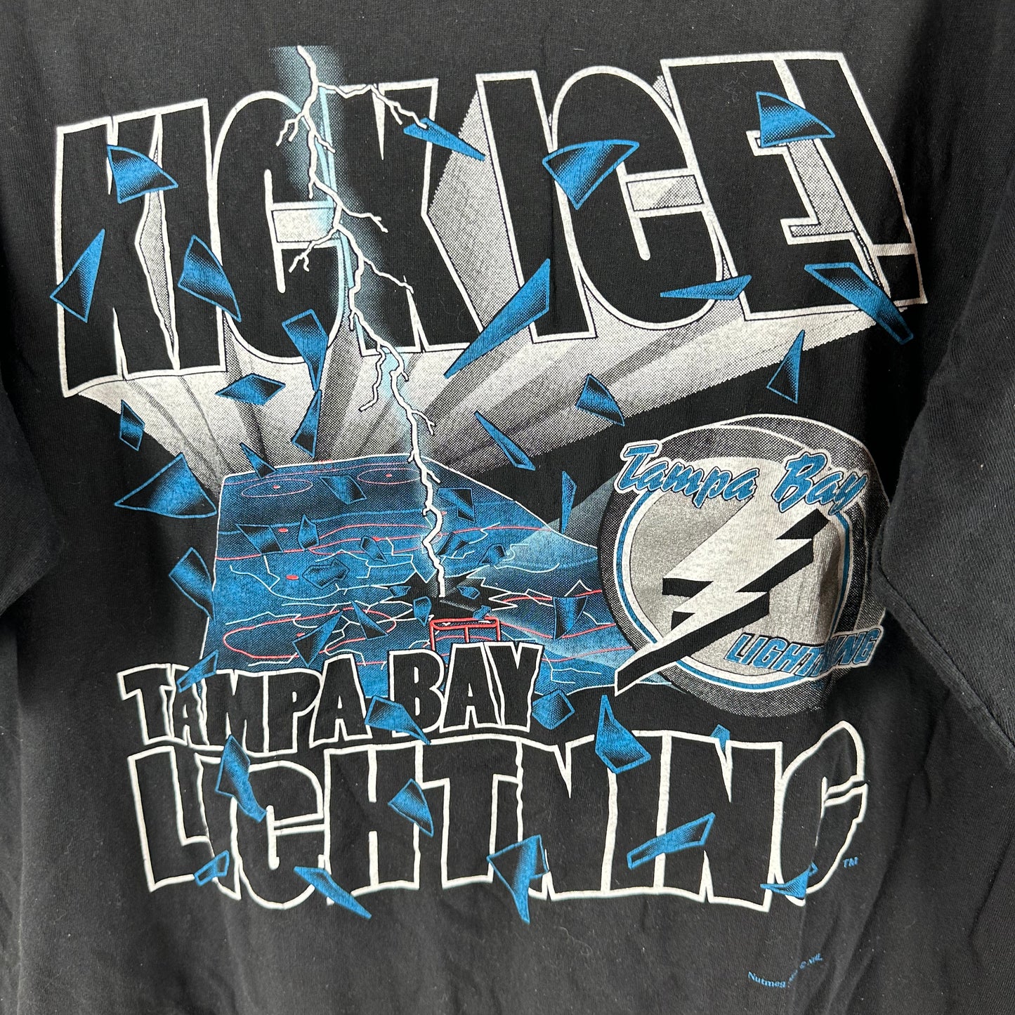 Vintage 90s Tampa Bay Lightning Kick Ice! NHL Nutmeg Graphic T-shirt