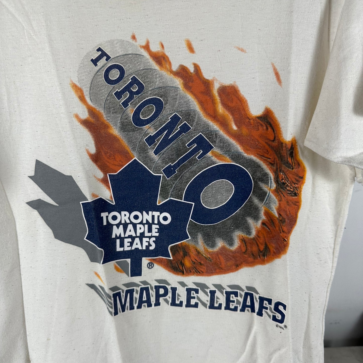 Vintage 90s Toronto Maple Leafs Hockey NHL Graphic Single Stitch T-shirt