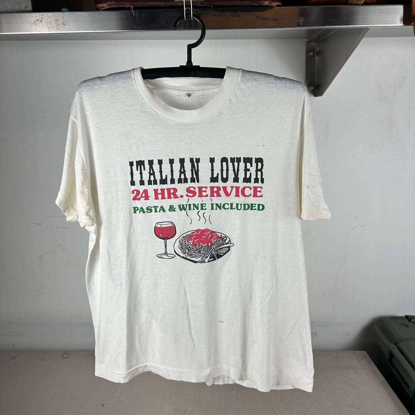 Vintage 80s Italian Lover Pasta & Wine Food Graphic Single Stitch T-shirt