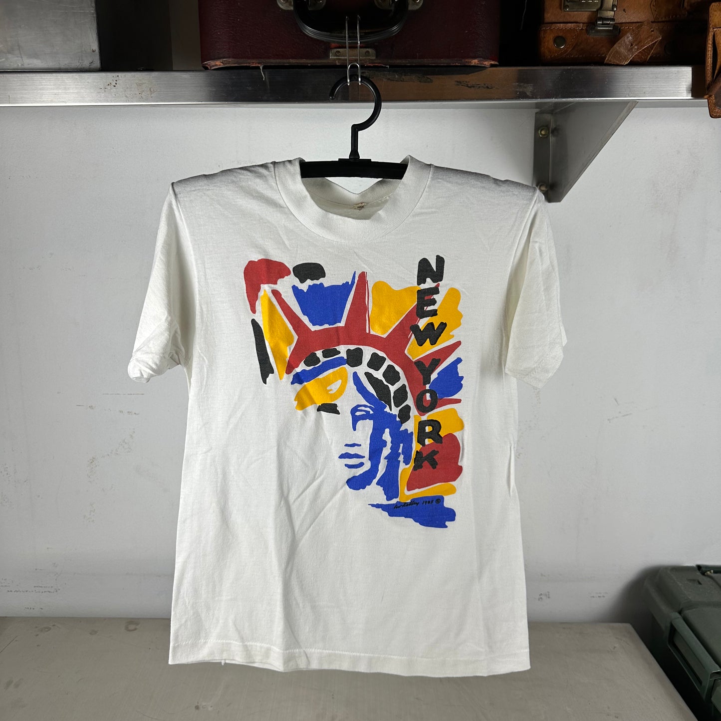 Vintage 1983 New York Liberty Artwork Single Stitch Graphic T-shirt