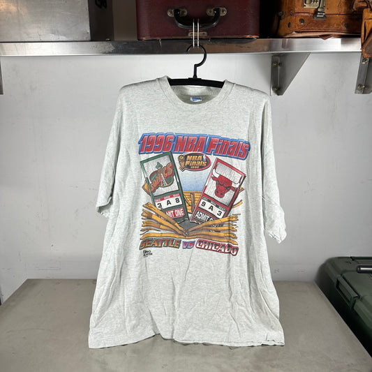 Vintage 1996 NBA Finals Seattle Supersonics VS Chicago Bulls Single Stitch T-shirt