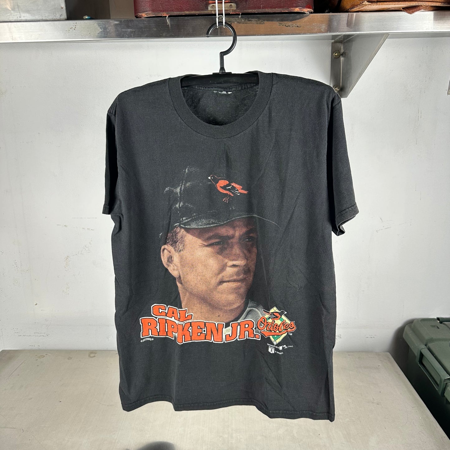 Vintage 1995 Cal Ripken Jr Baltimore Orioles MLB Big Face Graphic T-shirt