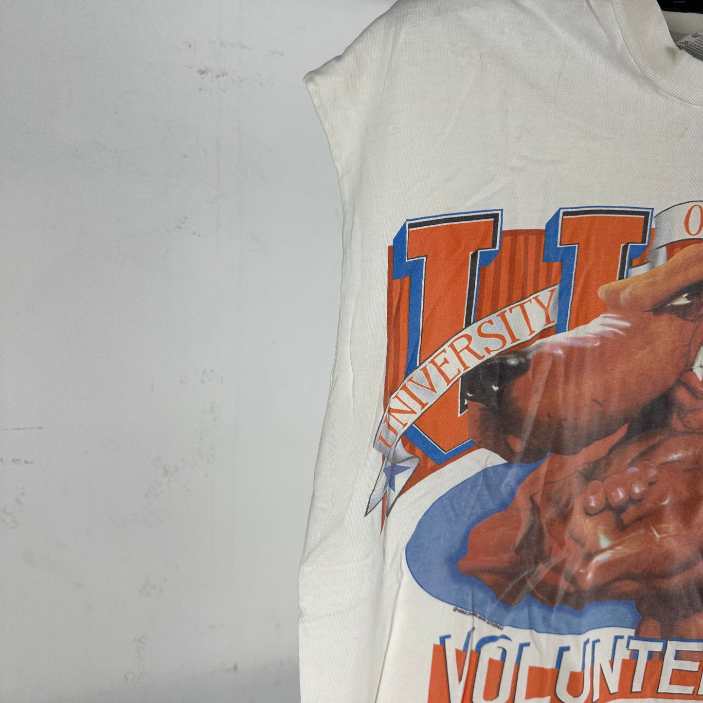 Vintage 1993 Tennessee Volunteers NCAA College Muscle Mascot Single Stitch T-shirt