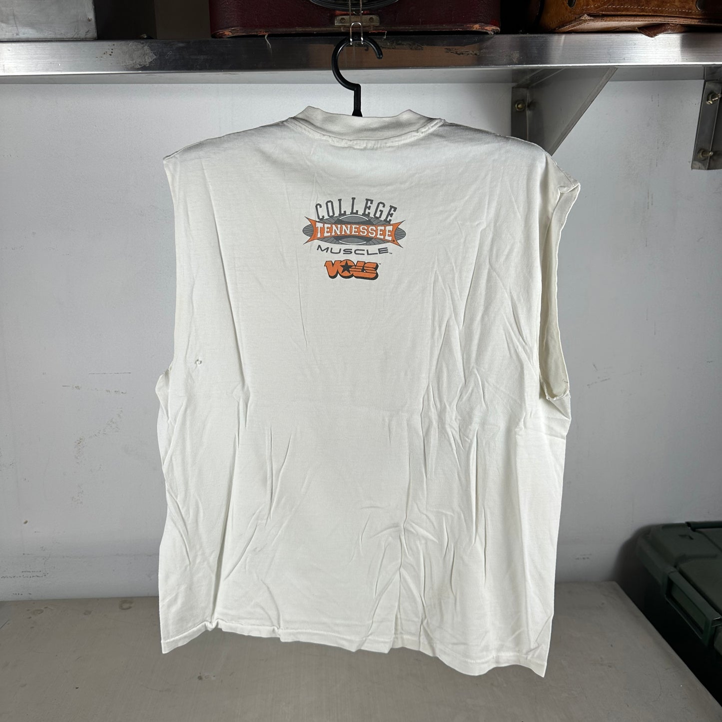 Vintage 1993 Tennessee Volunteers NCAA College Muscle Mascot Single Stitch T-shirt