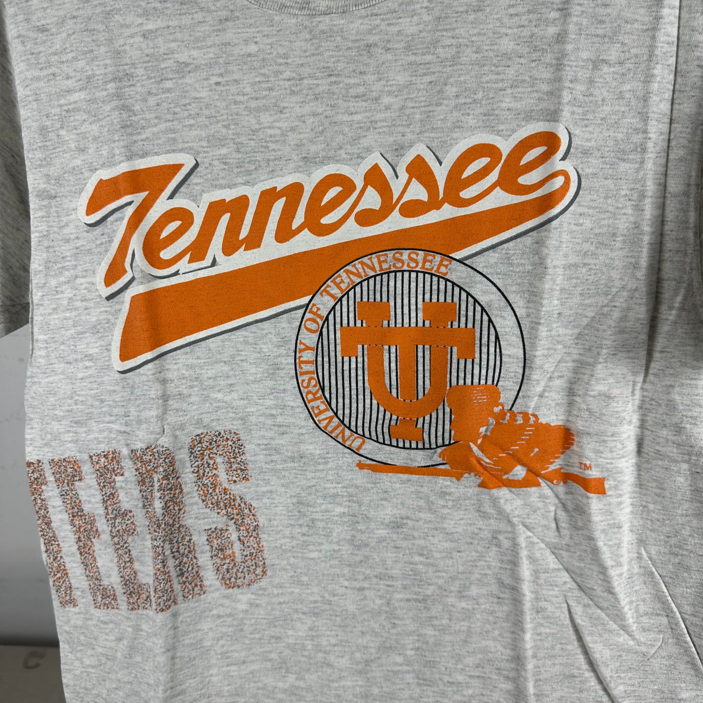Vintage 90s Tennessee Volunteers NCAA Wraparound Single Stich T-shirt