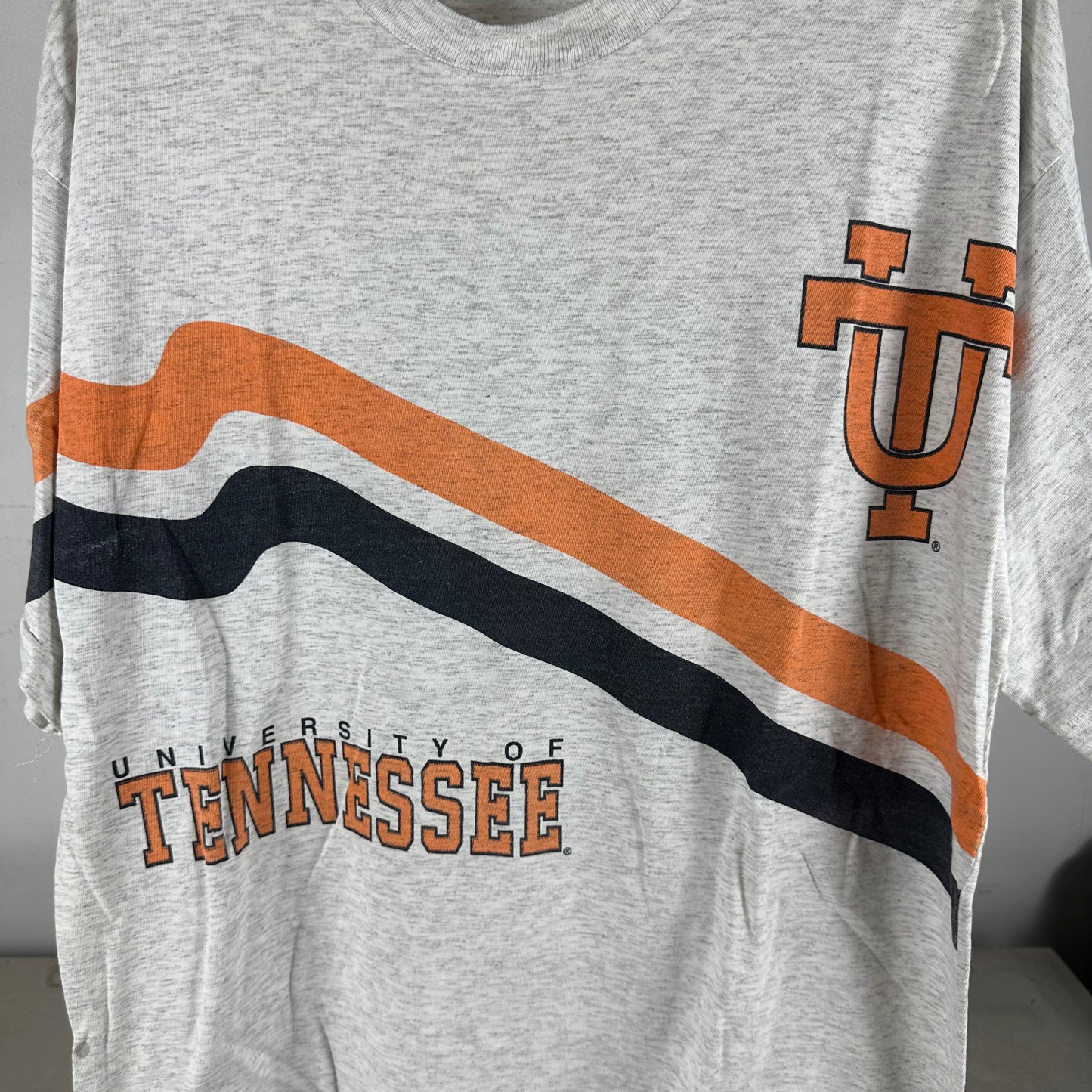Vintage 90s Tennessee Volunteers NCAA Graphic T-shirt