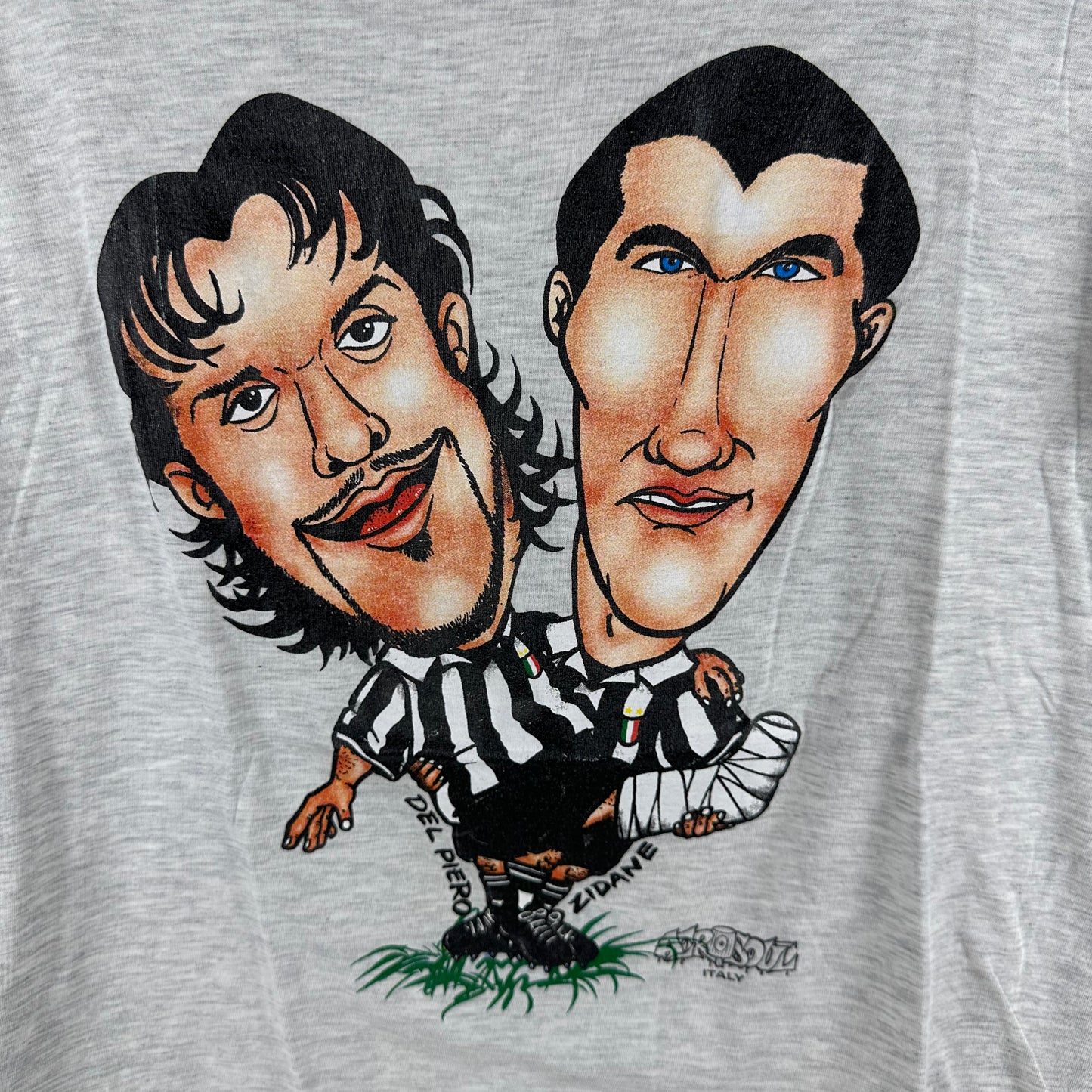 Vintage 90s Juventus FC Del Piero and Zidane Soccer Caricature Graphic T-shirt