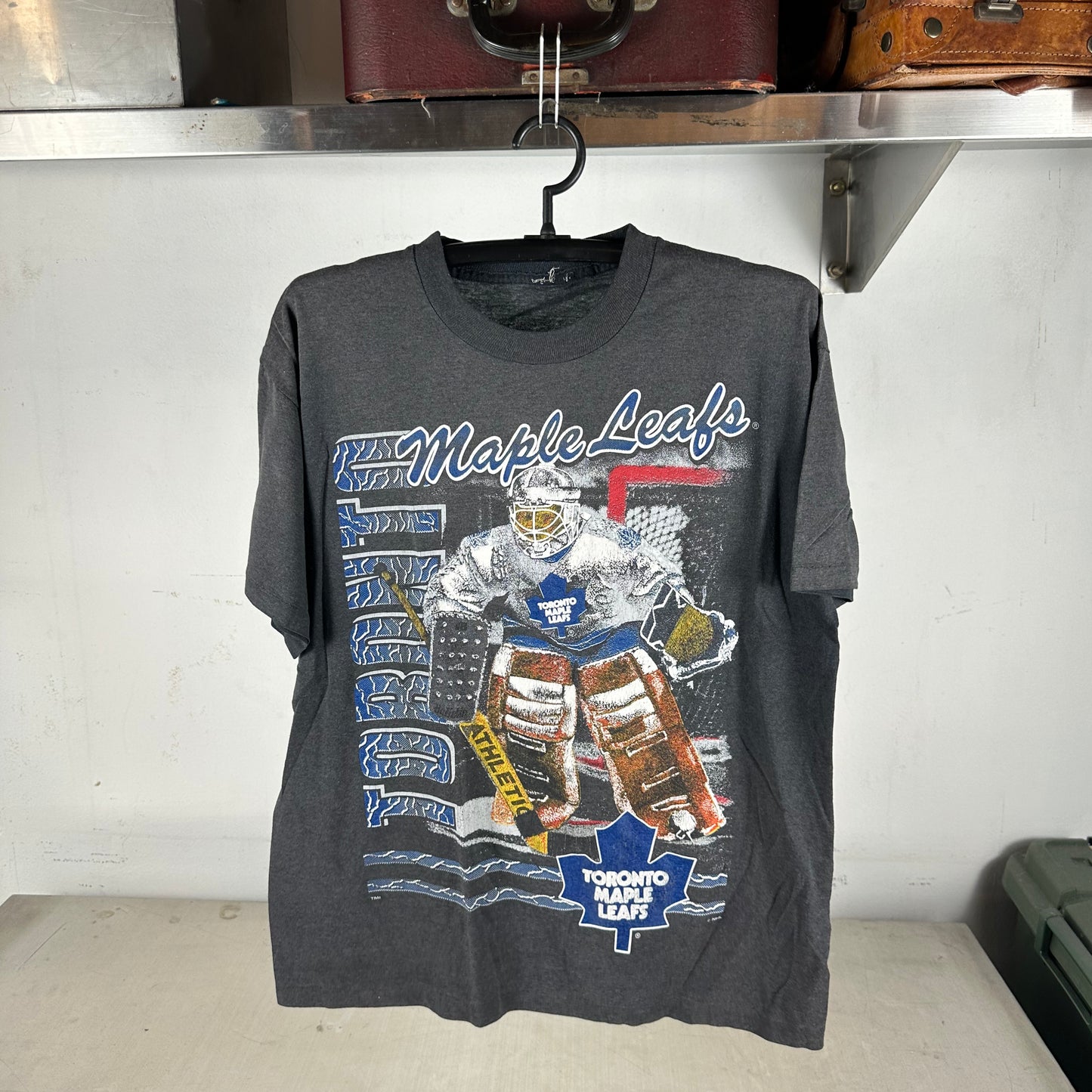 Vintage 90s Toronto Maple Leafs Hockey NHL Single Stitch T-shirt
