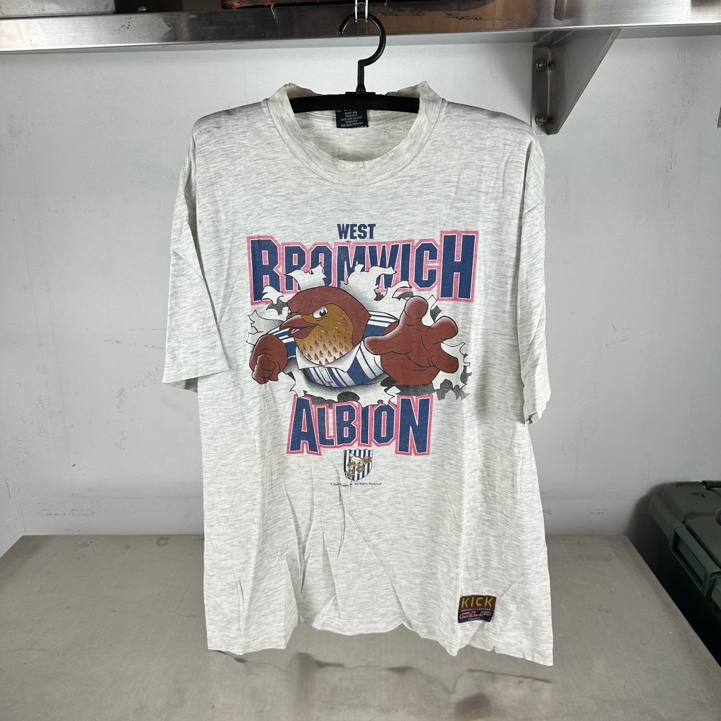 Vintage 90s West Bromwich Albion FC Soccer Breakthrough Graphic T-shirt