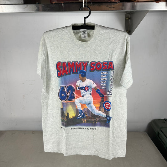 Vintage 1998 Sammy Sosa Chicago Cubs MLB Graphic Single Stitch T-shirt