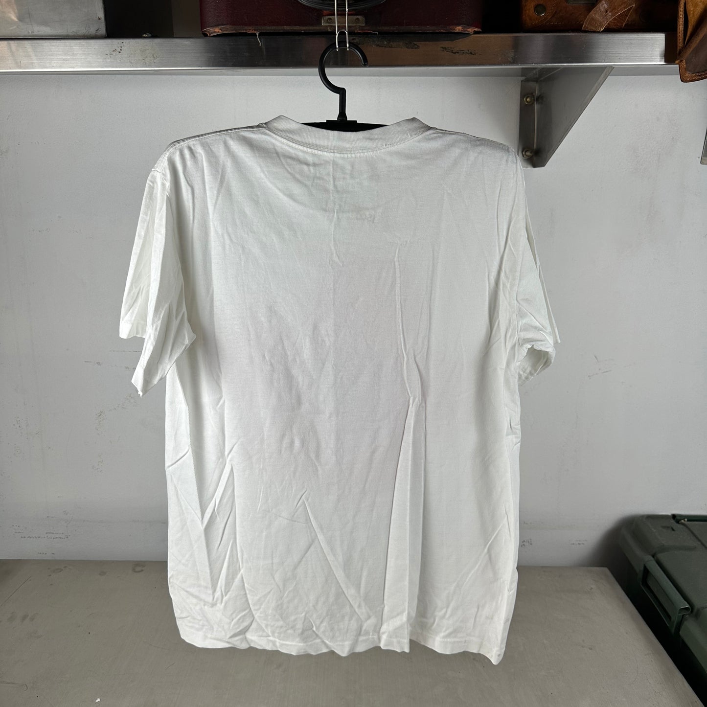 Vintage 90s Hibiscus Flower Gravity Graphics Artwork Single Stitch T-shirt