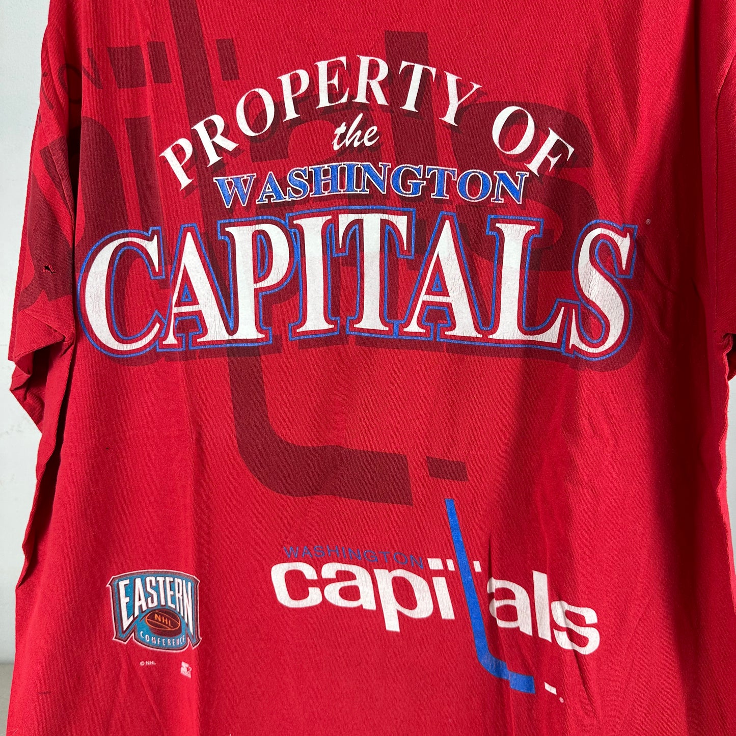 Vintage 90s Property of the Washington Capitals Hockey NHL Graphic T-shirt