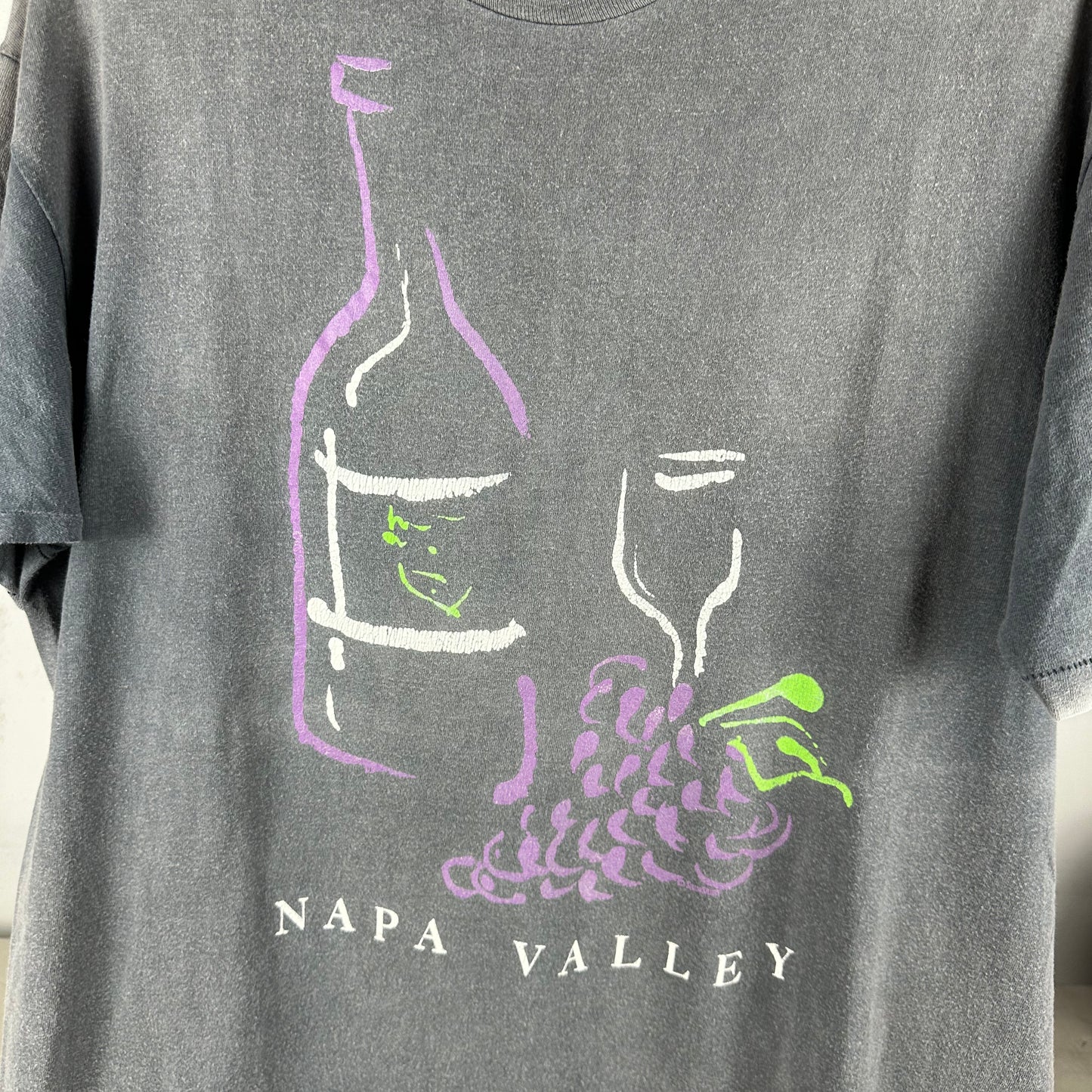 Vintage 90s Napa Valley Wine Graphic Single Stitch Faded T-shirt