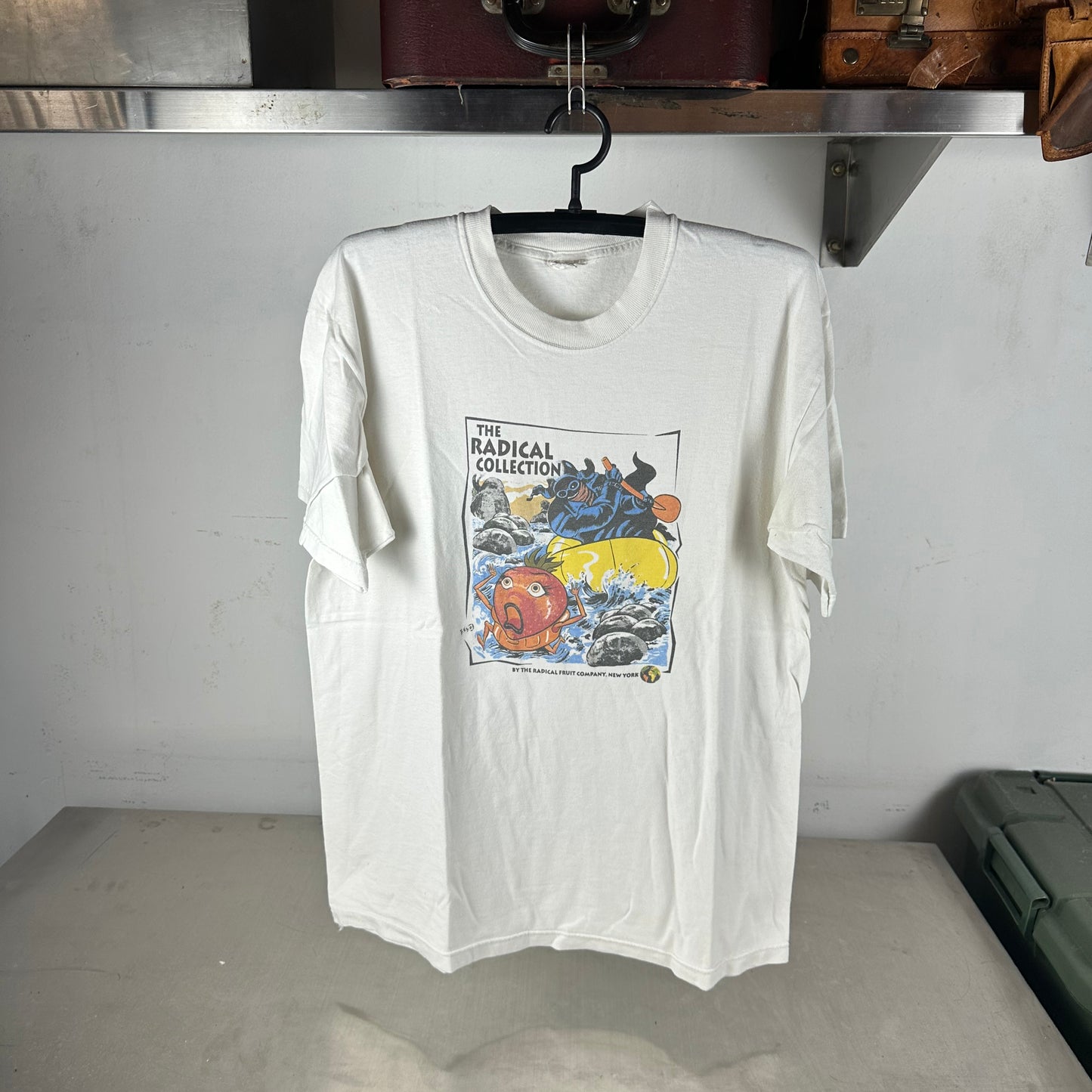 Vintage 2000s The Radical Collection The Radical Fruit Company New York T-shirt