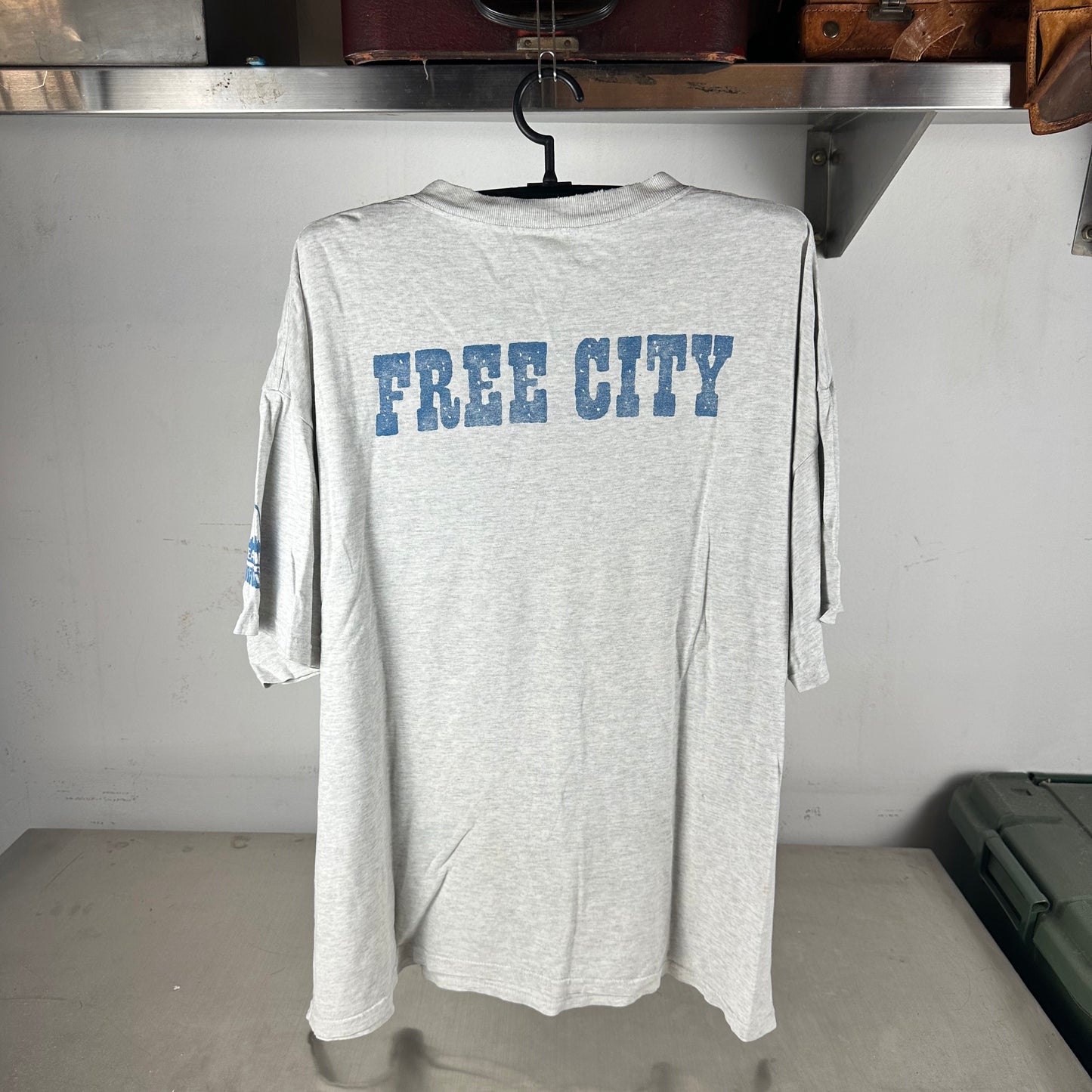 Vintage 2001 St. Lunatics Free City Hip Hop Group Album T-shirt