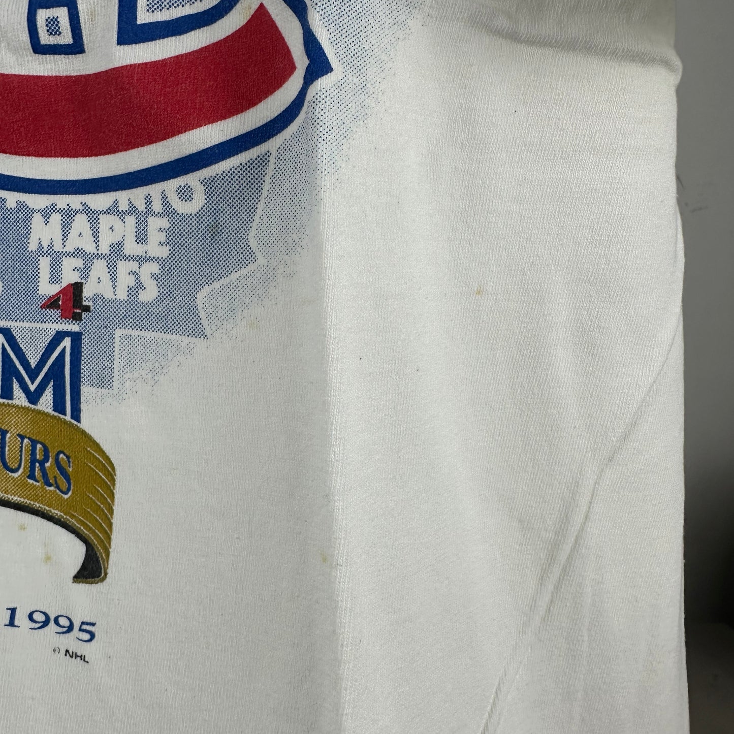 Vintage 1995 Toronto Maple Leafs Montreal Canadiens NHL Forum T-shirt
