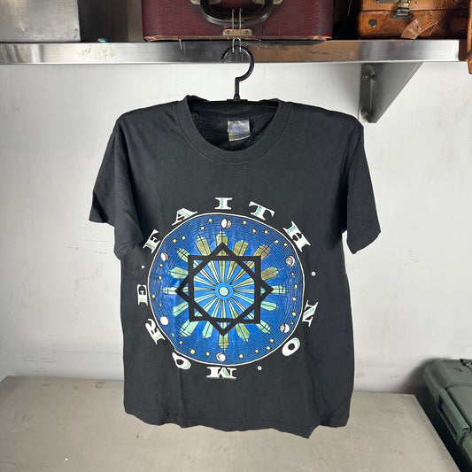 Vintage 1992 Faith No More Rock Band Tour Concert Single Stitch T-shirt