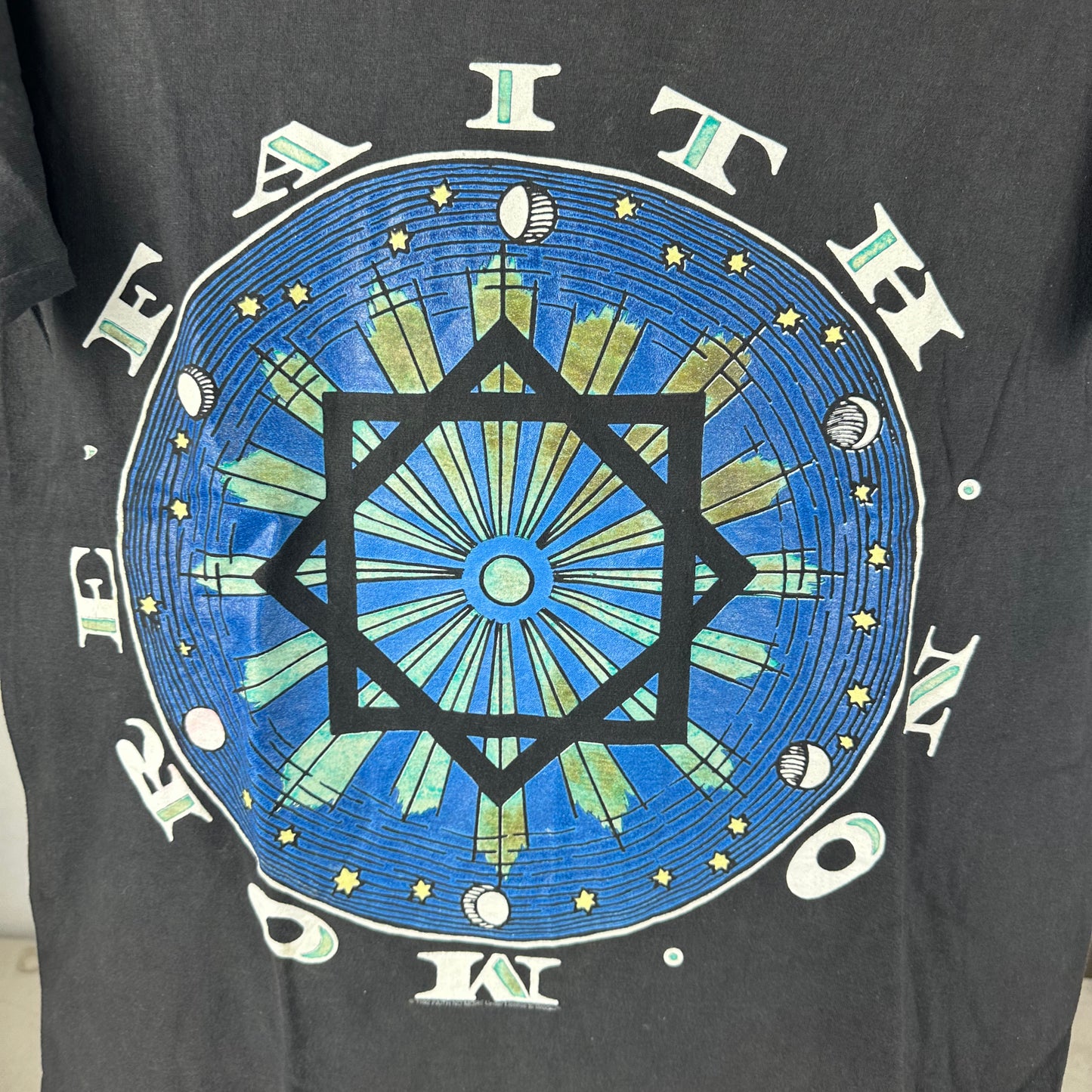 Vintage 1992 Faith No More Rock Band Tour Concert Single Stitch T-shirt
