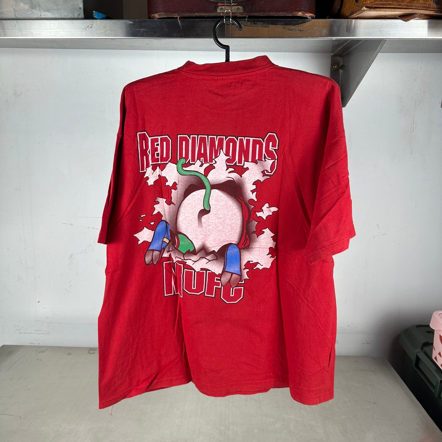Vintage 90s Urawa Red Diamonds Japanese Soccer Club Breakthrough Graphic T-shirt