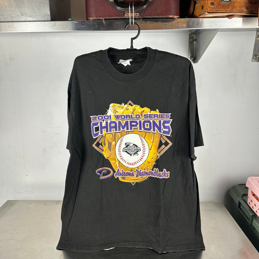 Vintage 2001 Arizona Diamondbacks MLB World Series Champions T-shirt