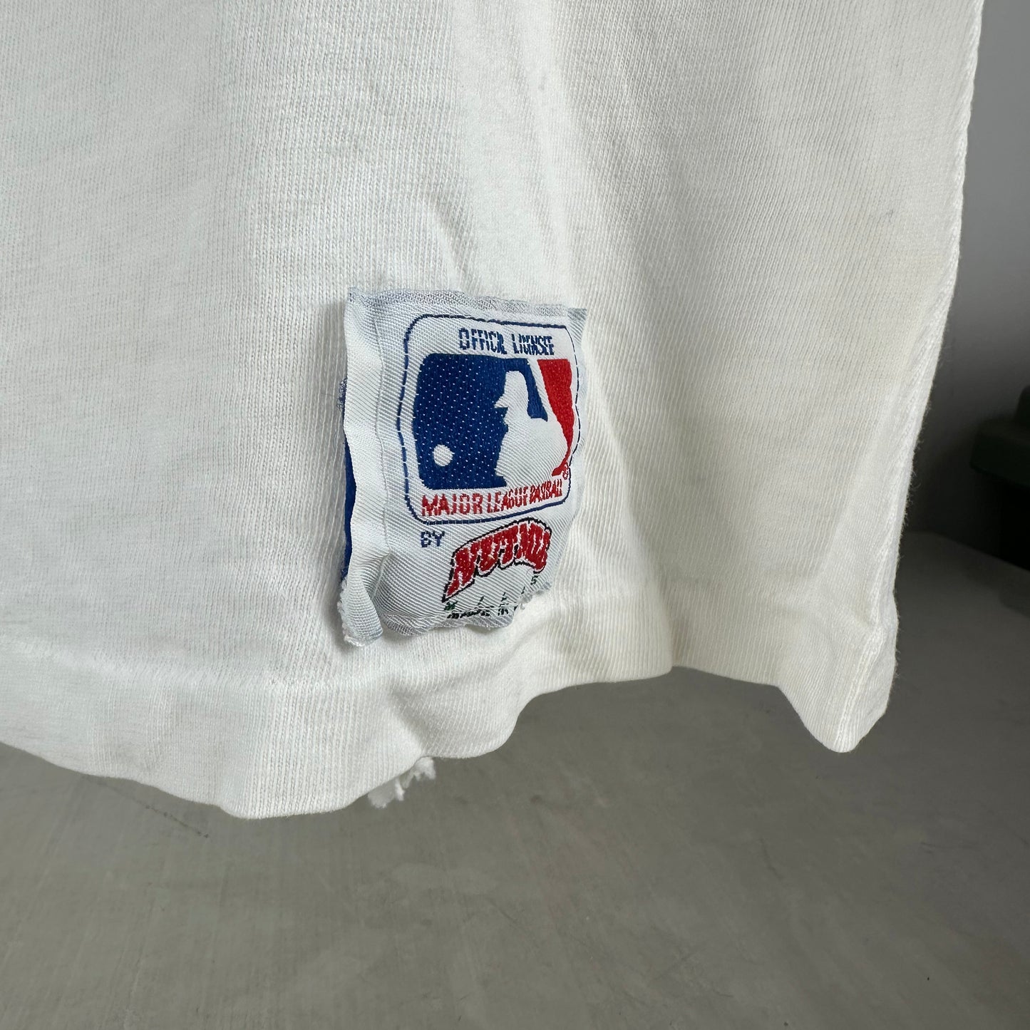 Vintage 1990 Mark Grace Chicago Cubs MLB Nutmeg Graphic Single Stitch T-shirt