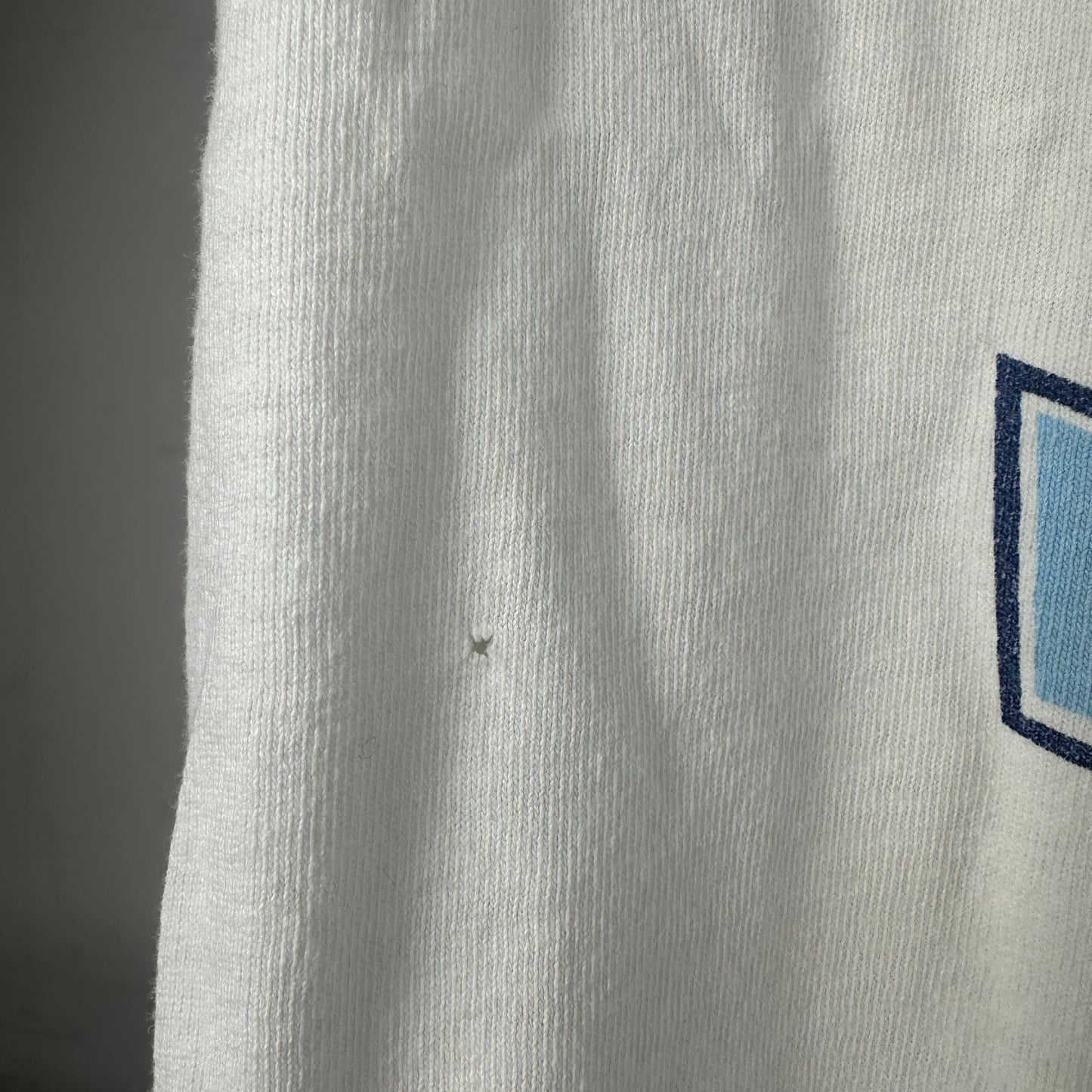 Vintage 1994 UNC Tar Heels NCAA Mascot Breakthrough Single Stitch T-shirt