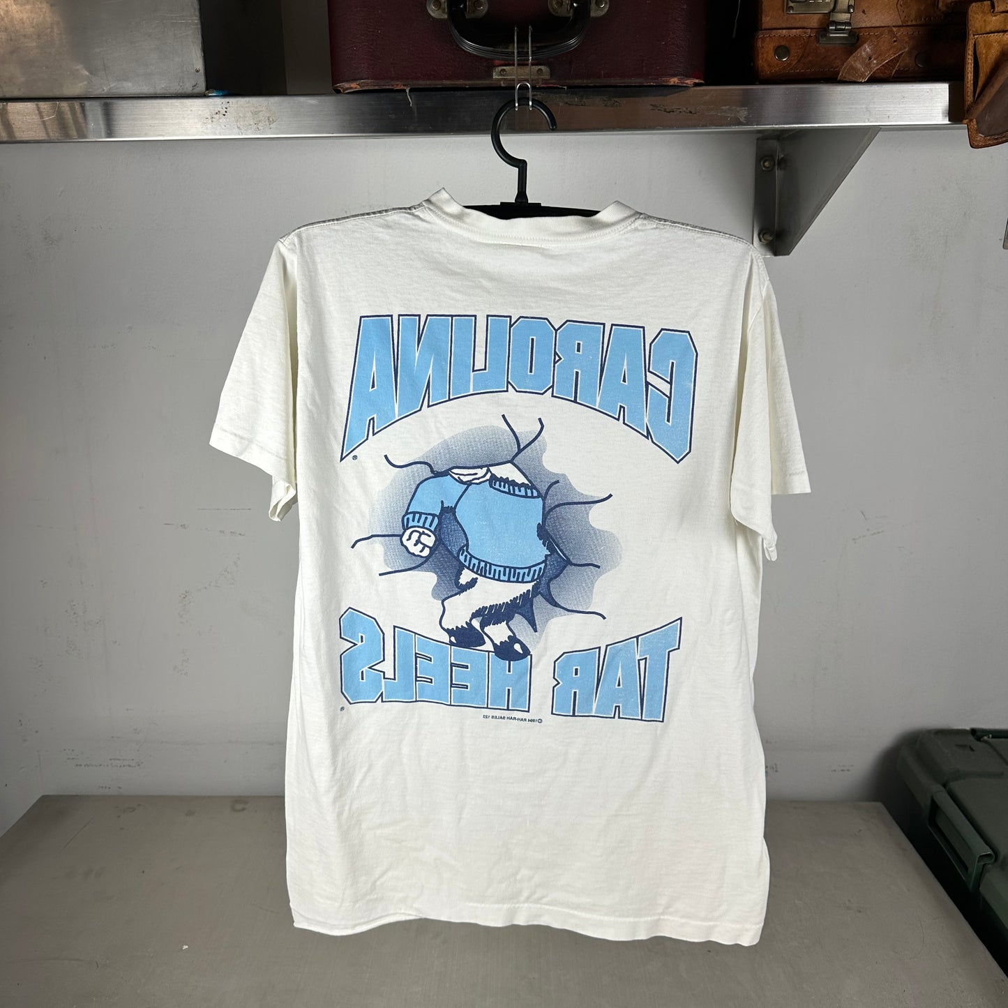 Vintage 1994 UNC Tar Heels NCAA Mascot Breakthrough Single Stitch T-shirt