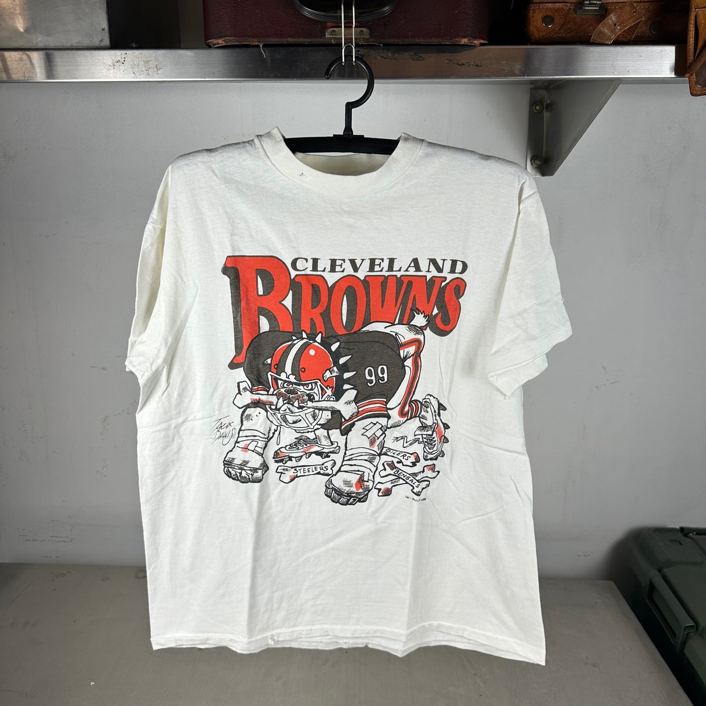 Vintage 1988 Cleveland Browns NFL Mascot Jack Davis Graphic Single Stitch T-shirt