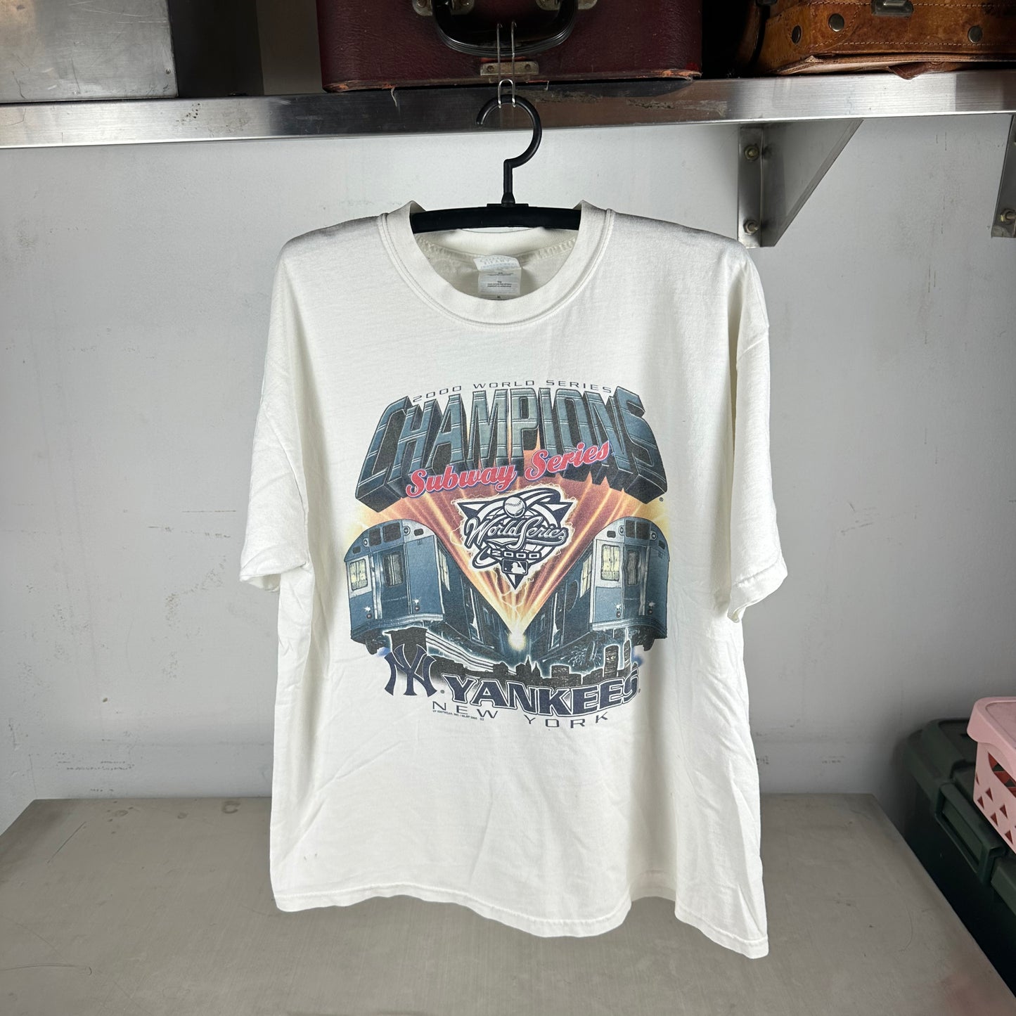 Vintage 2000 New York Yankees MLB Subway Series Champions Graphic T-shirt