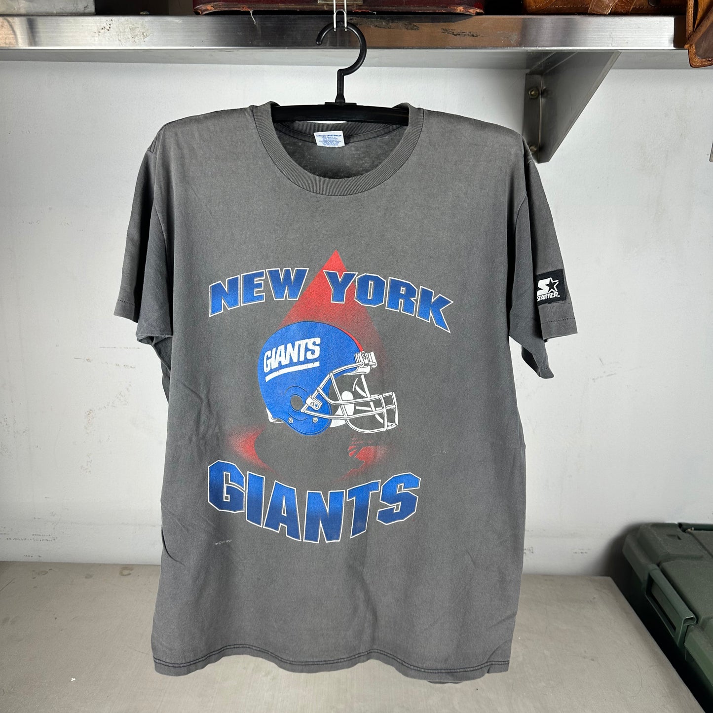 Vintage 90s New York Giants Football NFL Salem Sportswear Faded T-shirt