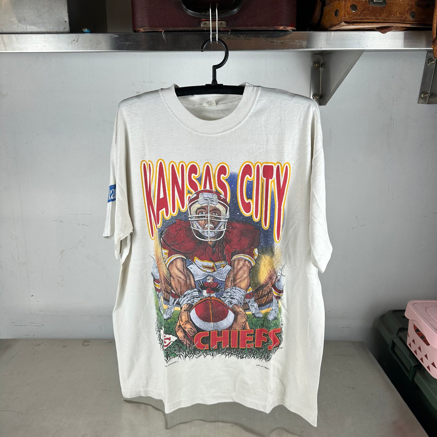 Vintage 1994 Kansas City Chiefs NFL Bulletin Athletic AOP Single Stitch T-shirt