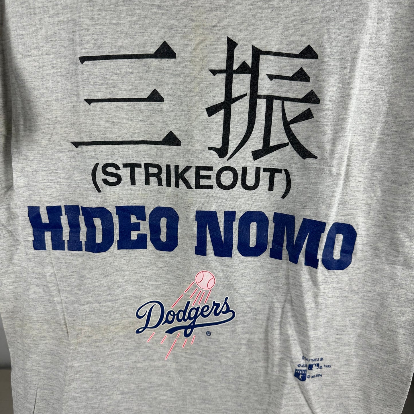 Vintage 1995 Hideo Nomo Los Angeles Dodgers MLB Strikeout Nutmeg T-shirt