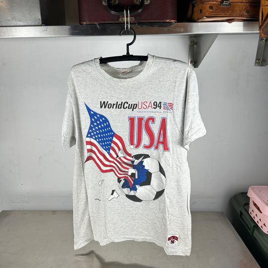 Vintage USA 1994 USA Soccer World Cup Breakthrough Nutmeg T-shirt