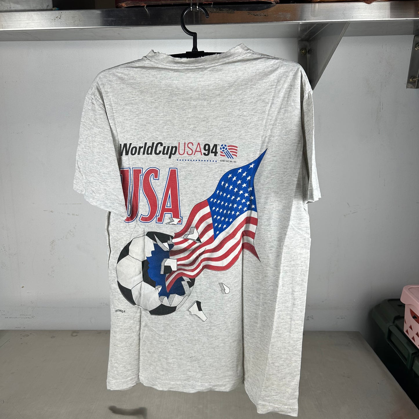 Vintage USA 1994 USA Soccer World Cup Breakthrough Nutmeg T-shirt