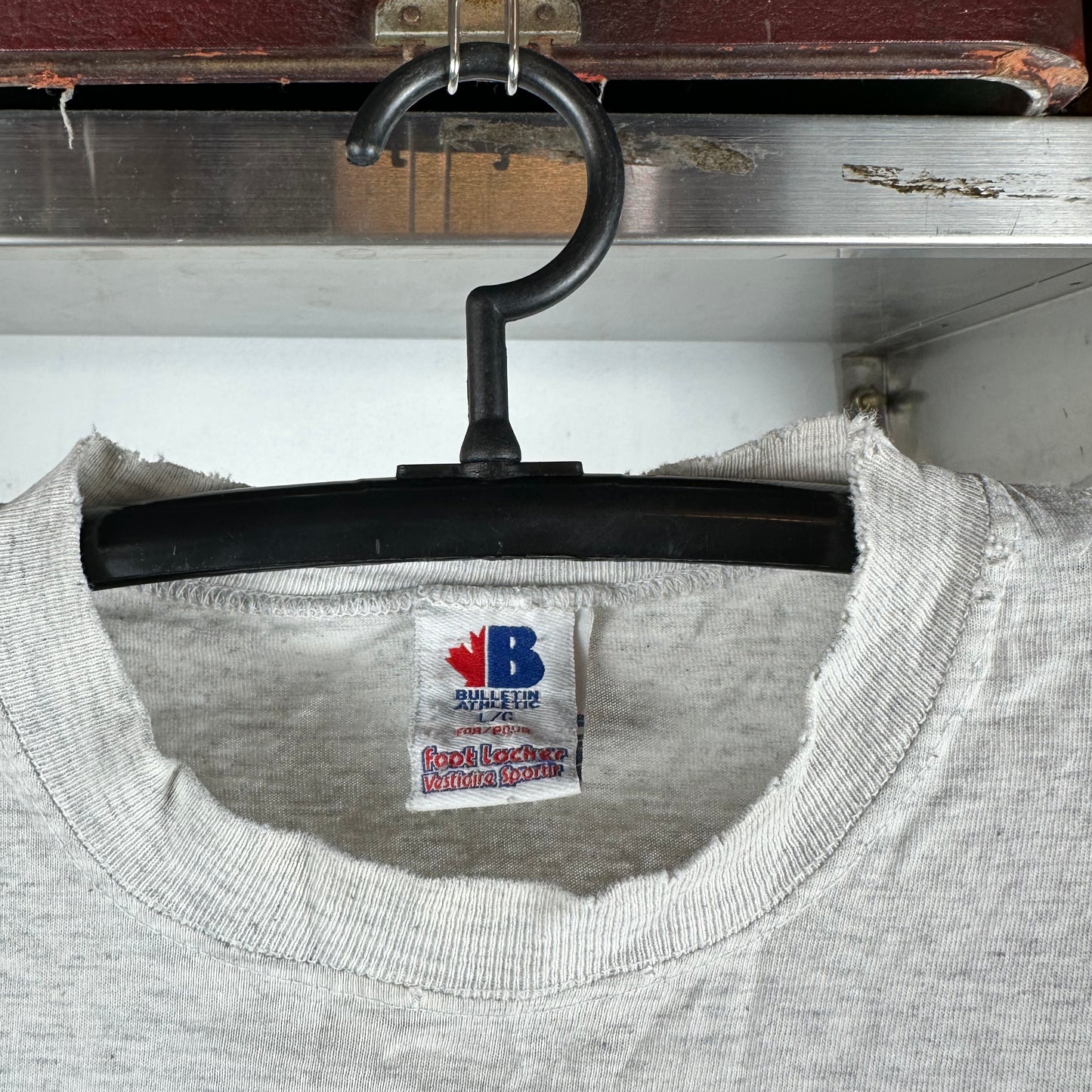 Vintage 1992 Montreal Canadiens Hockey NHL Bulletin Athletic AOP Single Stitch T-shirt