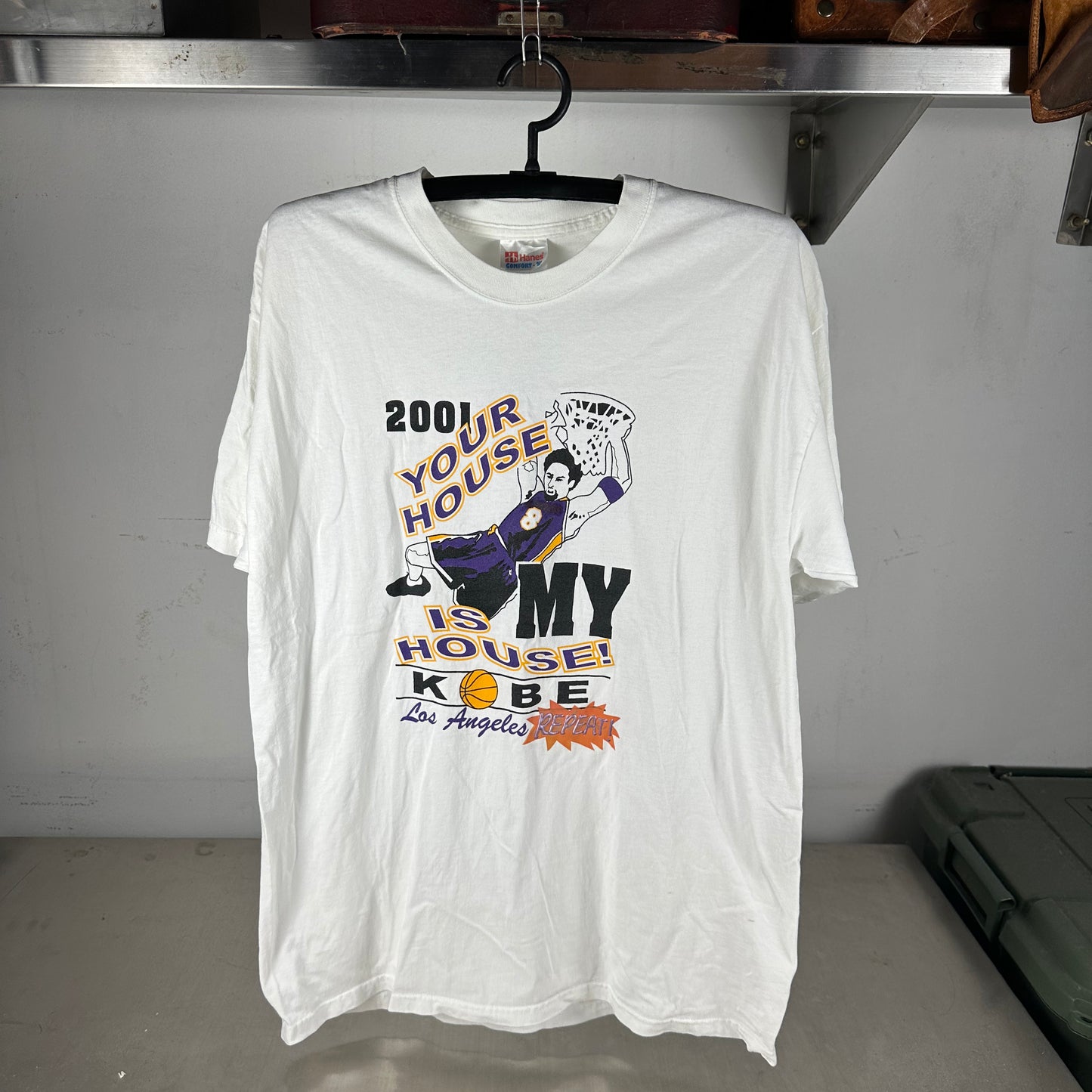 Vintage 2001 Kobe Bryant Shaq Lakers NBA Your House is My House T-shirt