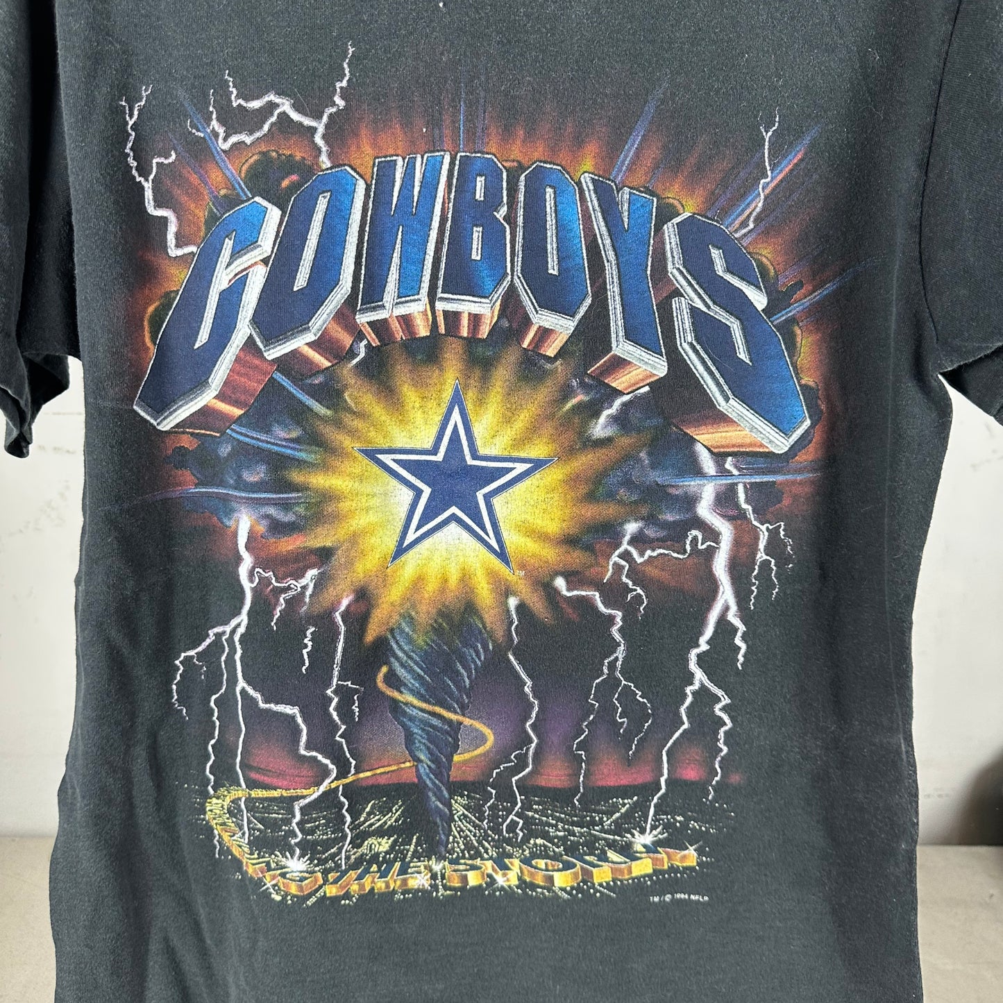 Vintage 1994 Dallas Cowboys NFL Hurricane Lightning Single Stitch T-shirt