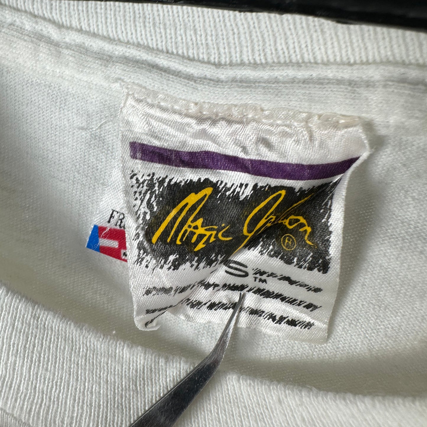 Vintage 1990 Magic Johnson LA Lakers NBA Back to Back MVP Single Stitch T-shirt