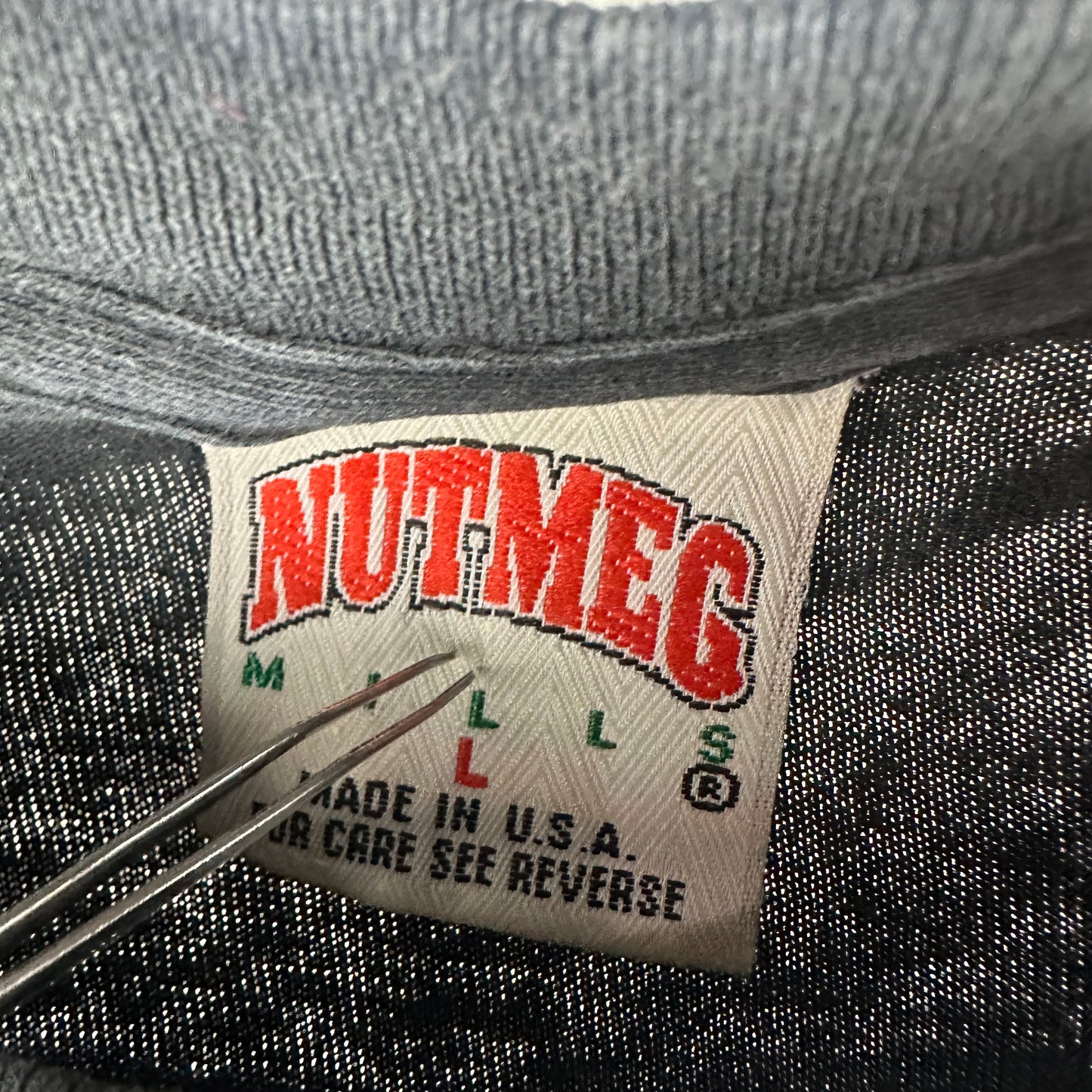 Vintage 1993 Charlotte Hornets NBA Mascot Graphic Nutmeg T-shirt