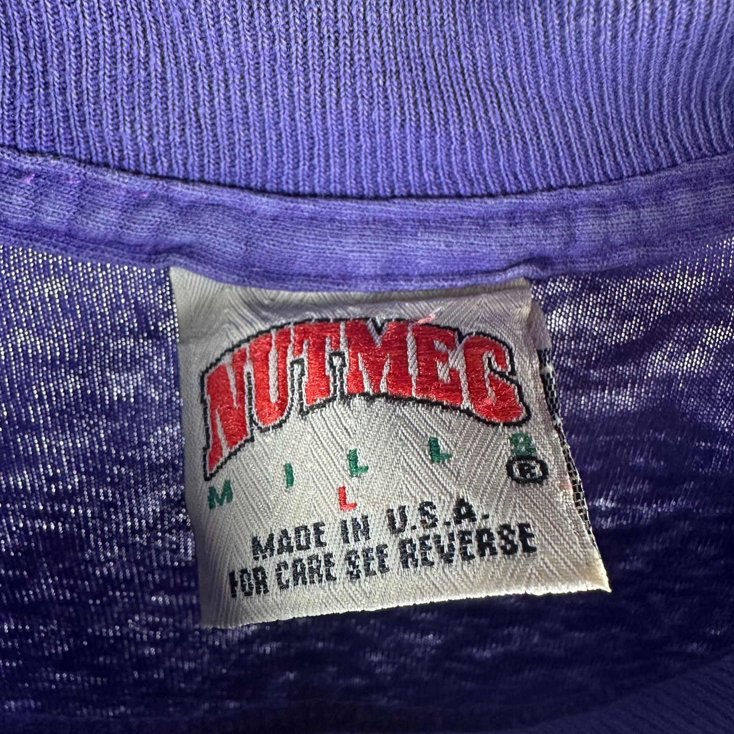 Vintage 90s Los Angeles Lakers Basketball NBA Nutmeg Single Stitch T-shirt