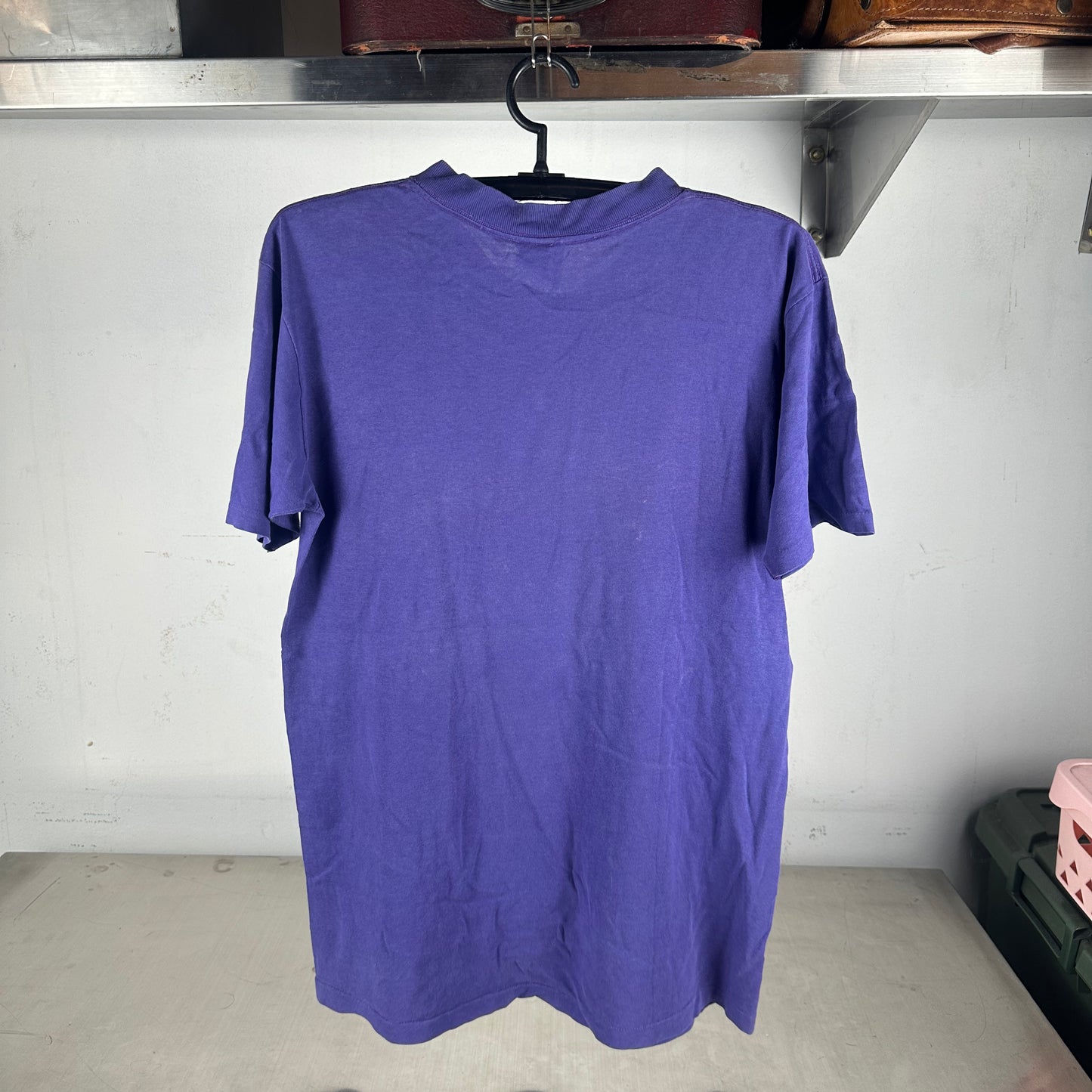 Vintage 90s Los Angeles Lakers Basketball NBA Nutmeg Single Stitch T-shirt