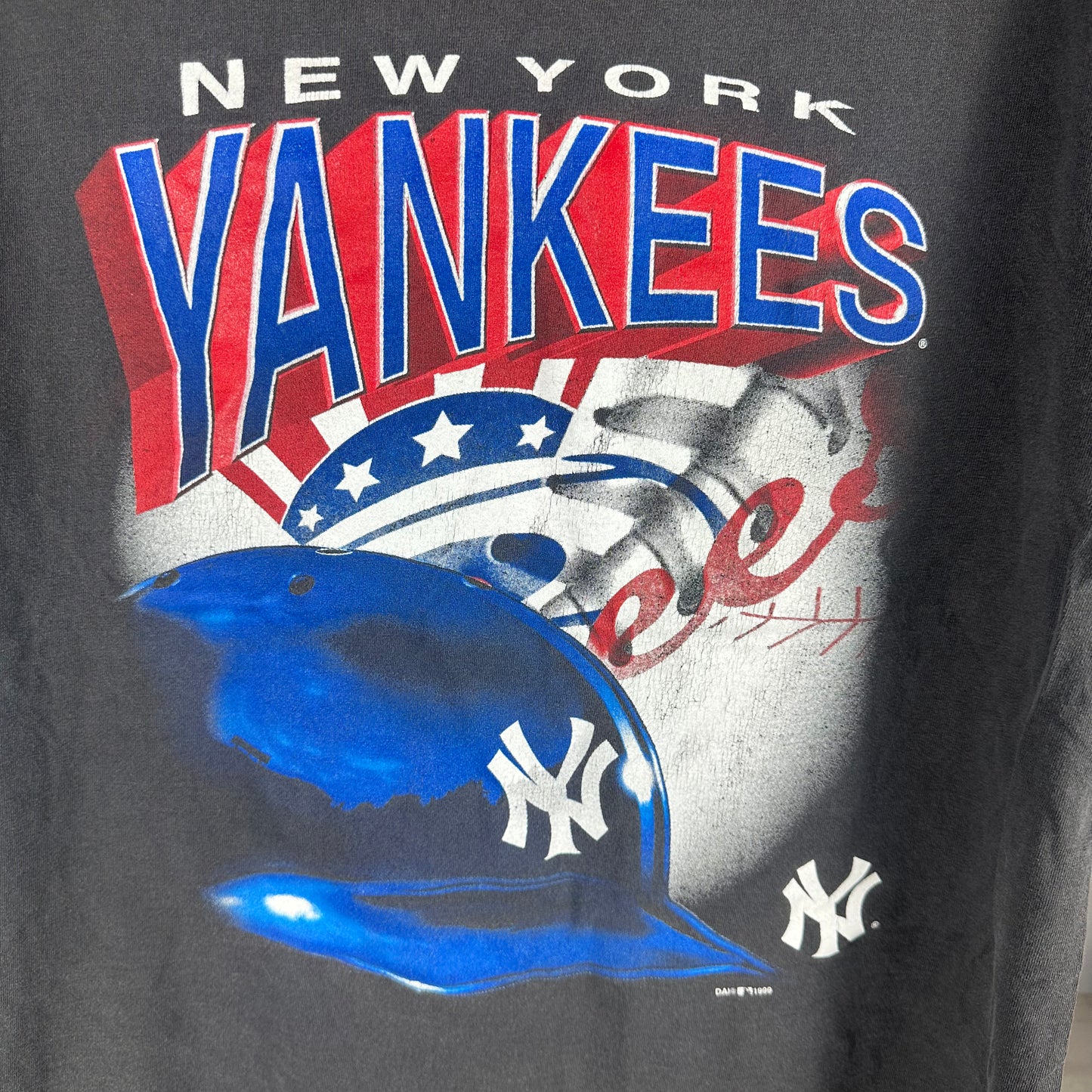 Vintage 1999 New York Yankees Baseball MLB Graphic Single Stitch T-shirt