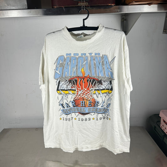 Vintage 1993 UNC Tar Heels Basketball NCAA Champions Single Stitch T-shirt