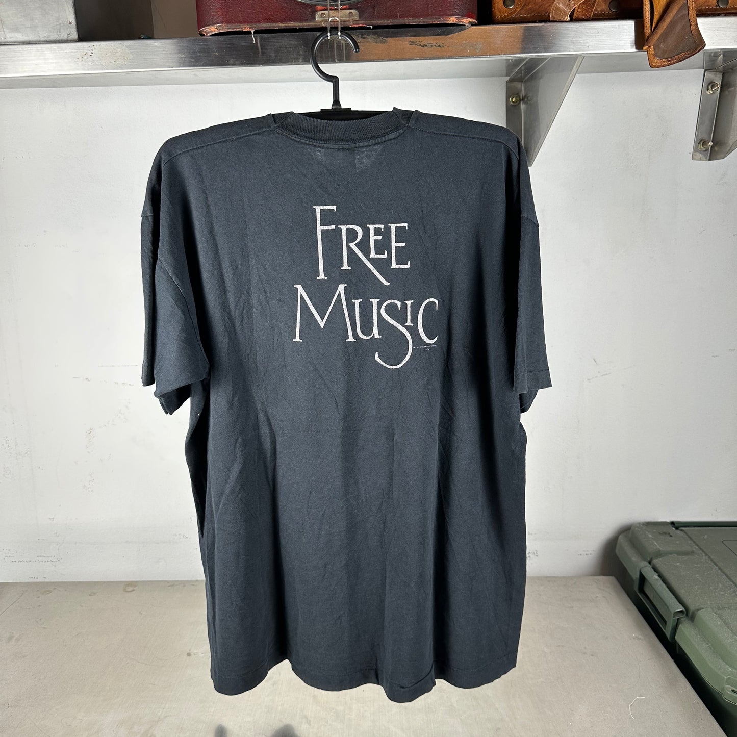 Vintage 1995 Prince Peace and be Wild Single Stitch T-Shirt